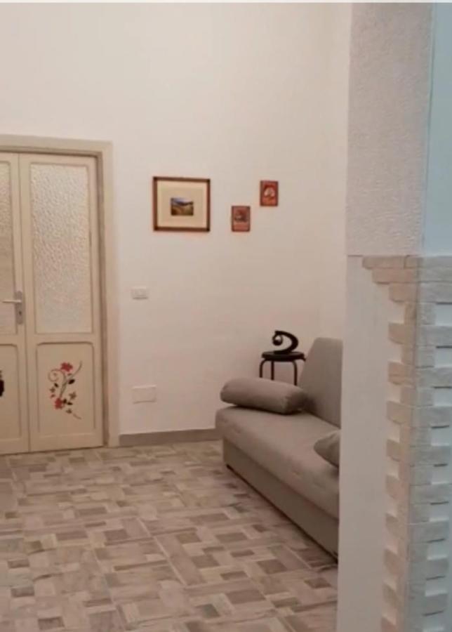 Apartament La Casa Di Franco Palermo Zewnętrze zdjęcie