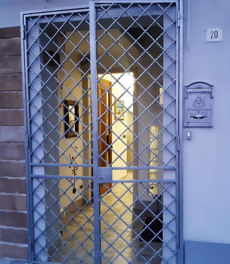 Apartament La Casa Di Franco Palermo Zewnętrze zdjęcie